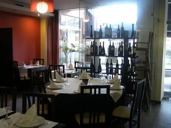 Interior e pratos do Pata Negra em Braga, Braga (11)