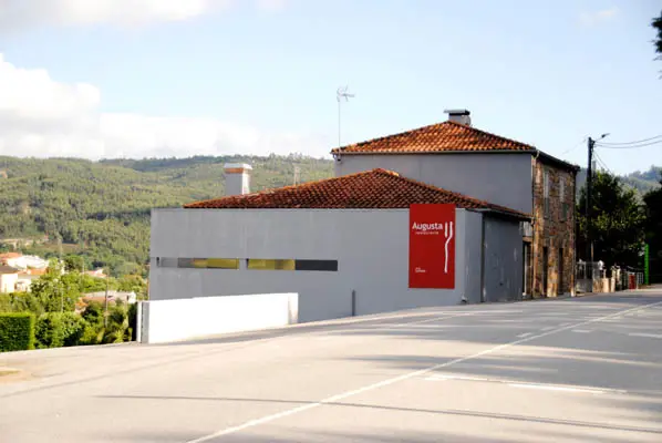 Interior e pratos do Restaurante Augusta em Braga, Póvoa de Lanhoso (8)