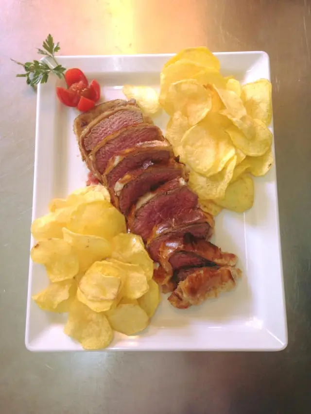 Interior e pratos do Restaurante Augusta em Braga, Póvoa de Lanhoso (5)