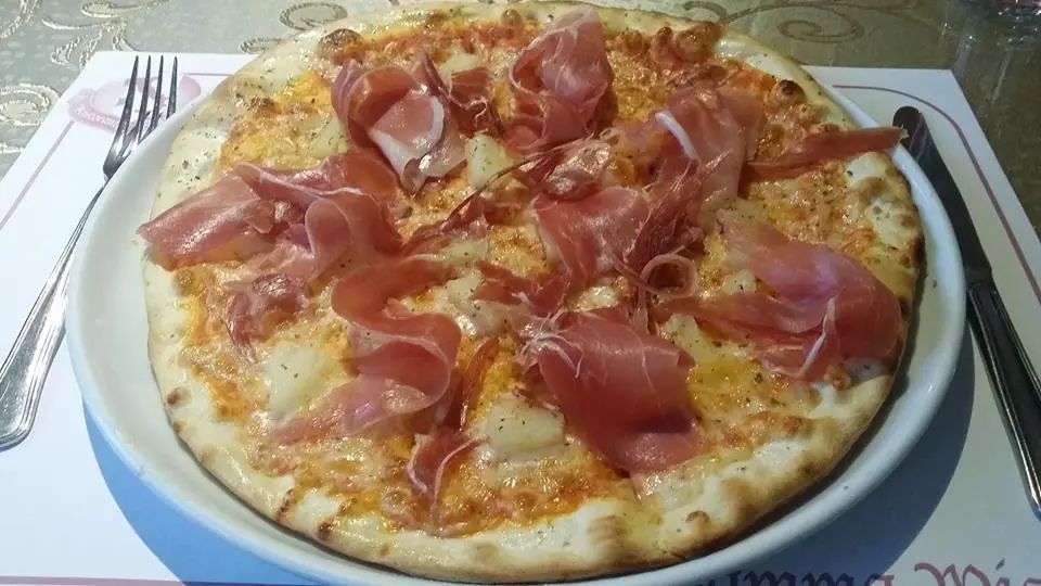 Interior e pratos do Original Ristorante Pizzeria Mamma Mia em Braga, Braga (9)
