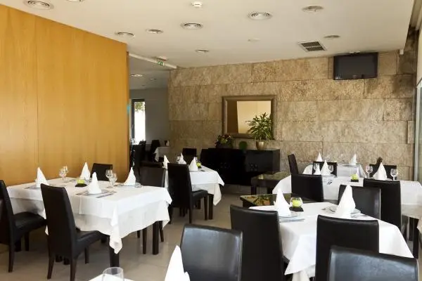 Interior e pratos do Torres Famalicão em Vila Nova de Famalicão, Vila Nova de Famalicão (12)
