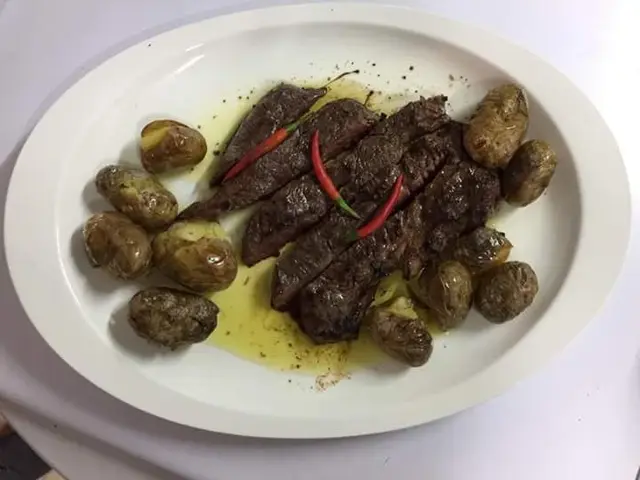 Interior e pratos do Refúgio da Gula em Braga, Póvoa de Lanhoso (10)