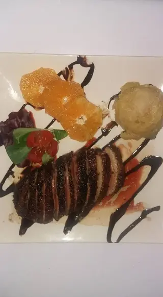 Interior e pratos do Refúgio da Gula em Braga, Póvoa de Lanhoso (9)