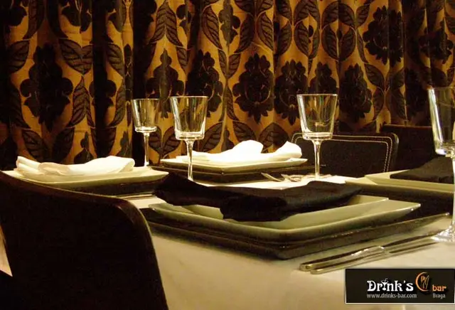 Interior e pratos do Drink´s Bar em Braga, Braga (4)