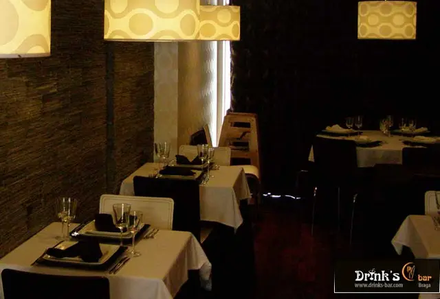 Interior e pratos do Drink´s Bar em Braga, Braga (9)
