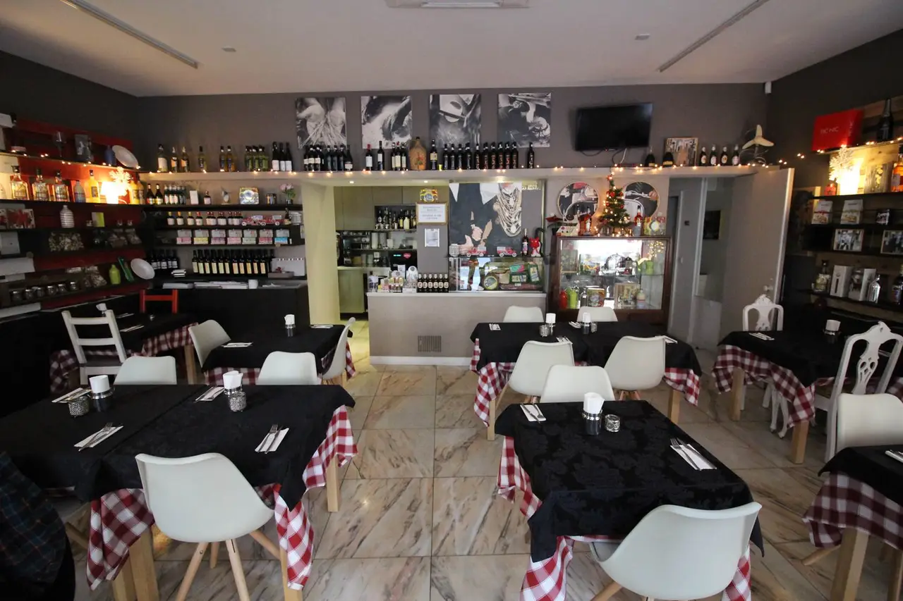 Interior e pratos do La Piola em Braga, Braga (2)