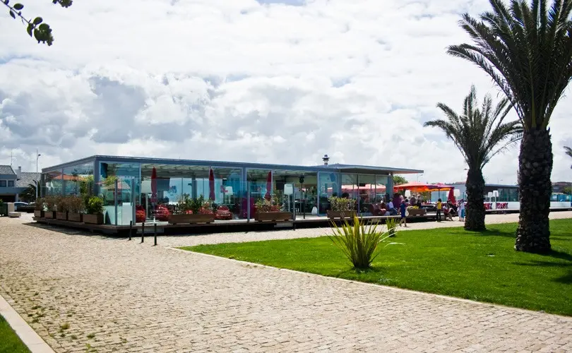 Interior e pratos do Pé no Rio em Esposende, Esposende (3)