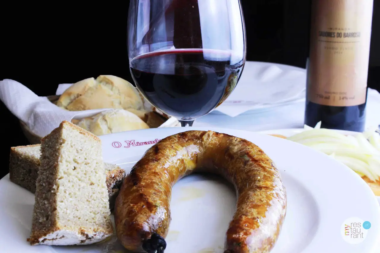 Interior e pratos do Miranda - Sabores do Barroso em Braga, Braga (10)