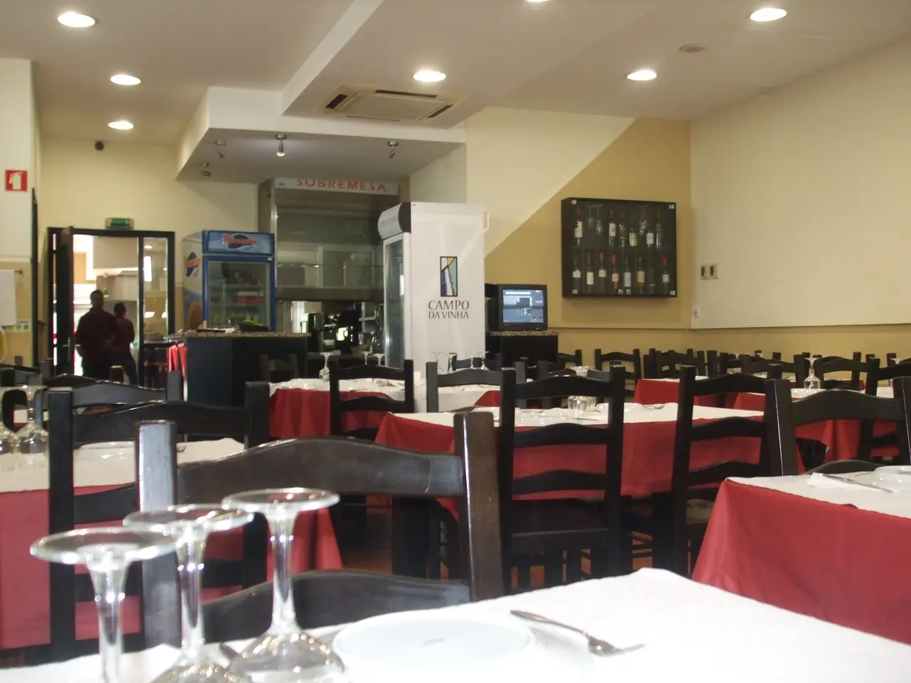 Interior e pratos do Sabores do Norte em Abrantes (4)