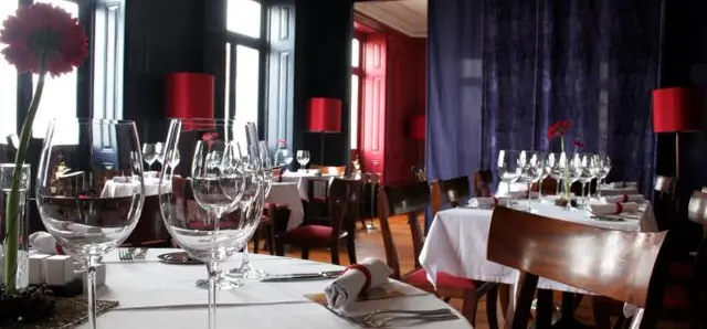 Interior e pratos do Restaurante Foz Velha em Porto, Porto (2)