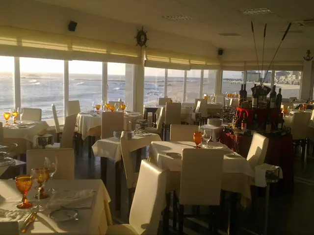Interior e pratos do Caximar em Vila do Conde, Vila do Conde (3)