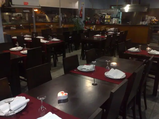 Interior e pratos do Costa em Póvoa de Varzim, Póvoa de Varzim (11)