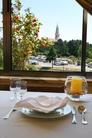 Interior e pratos do Restaurante | Casa São Nuno *** em Fátima, Ourém (9)