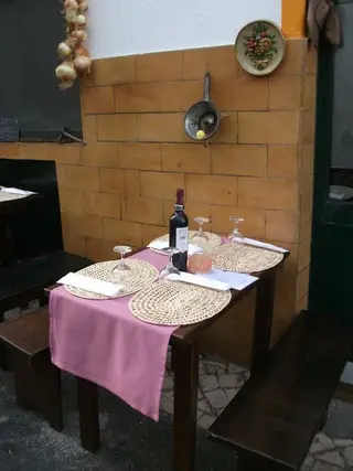 Interior e pratos do O Barril em Portimão, Portimão (10)