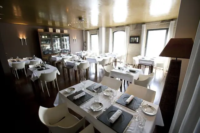 Interior e pratos do Douro In em Peso da Régua, Peso da Régua (6)