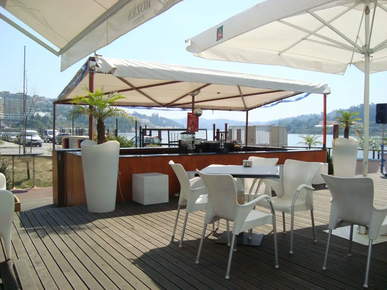 Interior e pratos do Marina do Freixo em Porto, Vila Nova de Gaia (7)