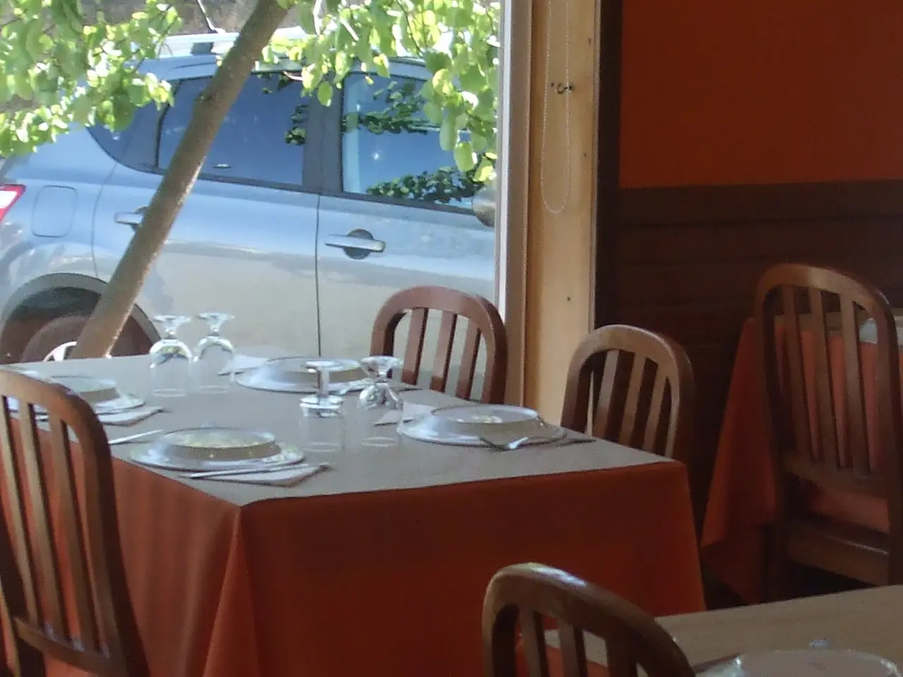 Interior e pratos do La Piacenza Pizzaria em Rio Tinto, Gondomar (3)