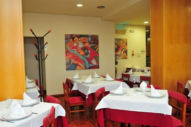Interior e pratos do Restaurante Churrasqueira Santa Eulália em Viseu, Viseu (4)