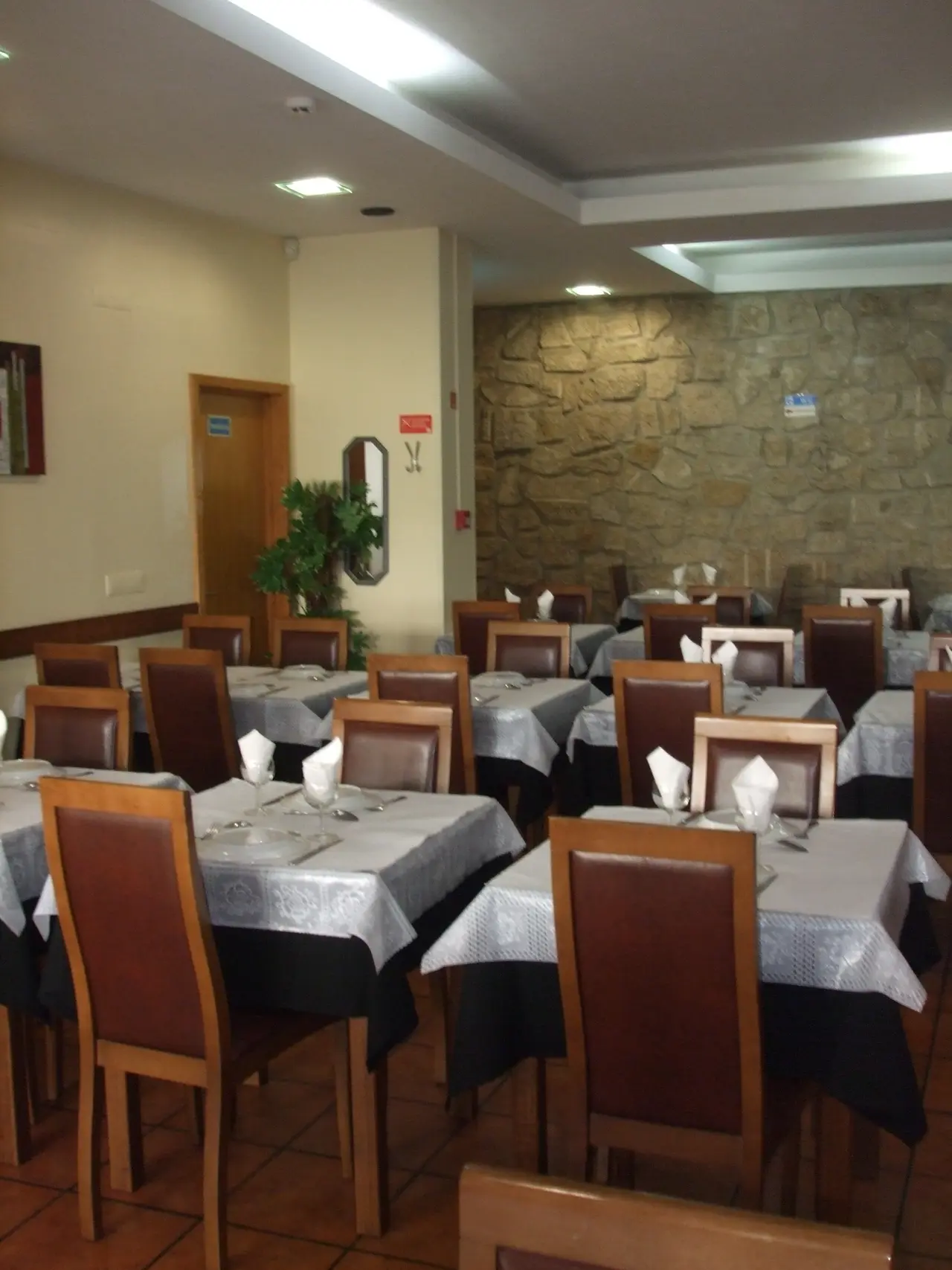 Martins, restaurante de típica em Porto, Porto