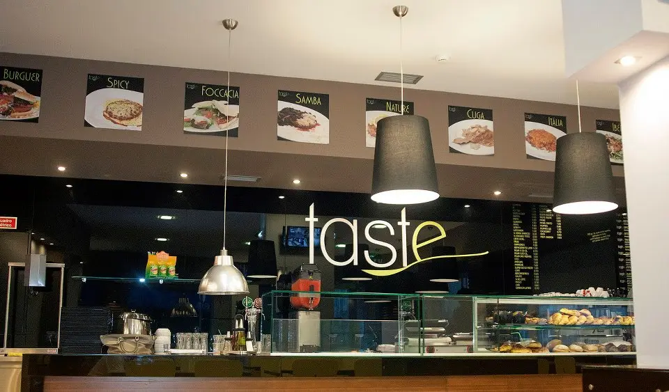 Interior e pratos do Taste em Porto, Porto (9)