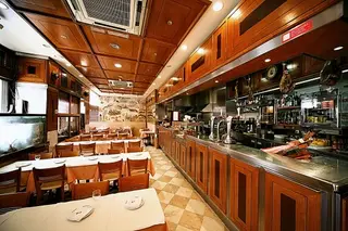 Restaurante Marisqueira O Ramiro, restaurante de marisqueira em Lisboa, Lisboa