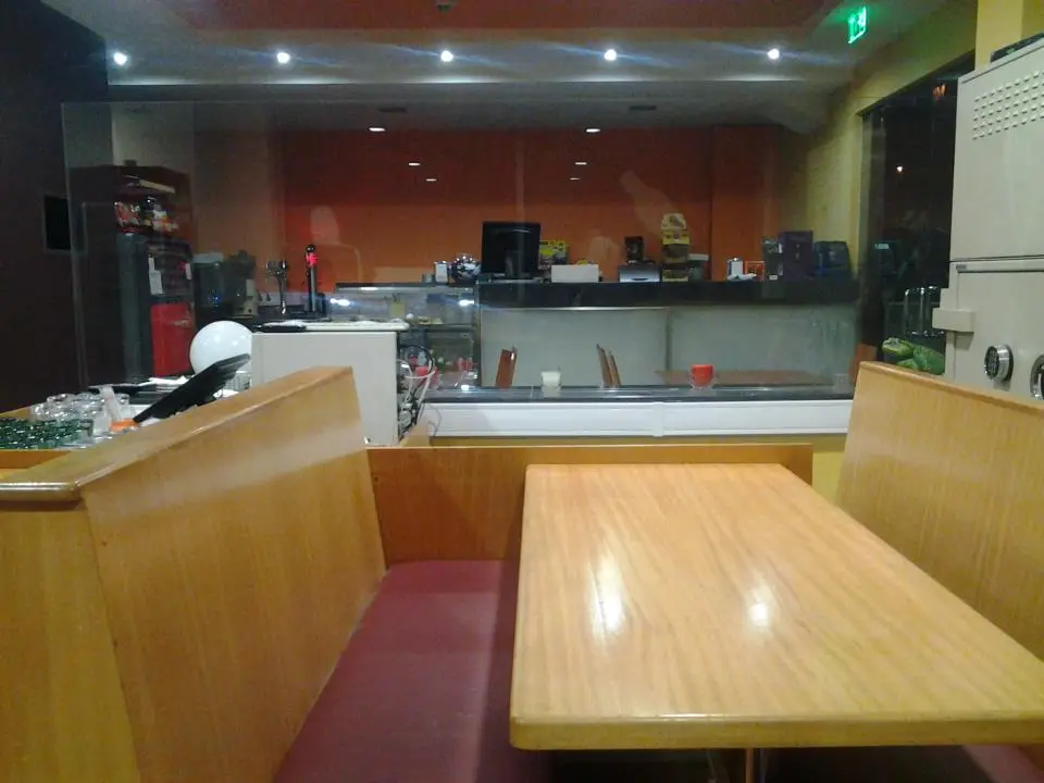 Interior e pratos do Imperial em Braga, Braga (7)
