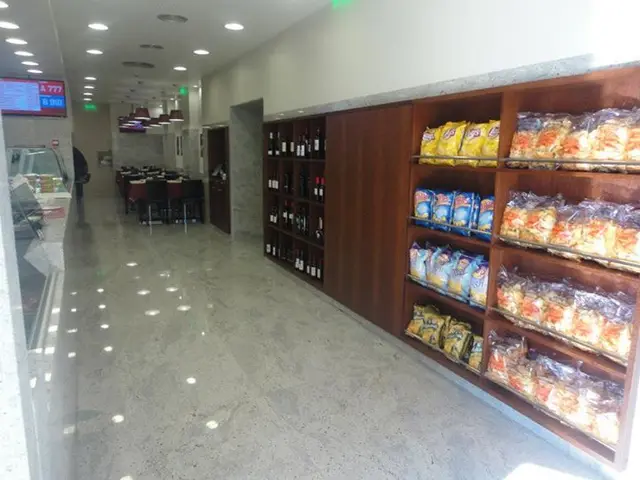 Interior e pratos do Churrasqueira Portuguesa do Amial em Porto, Porto (7)