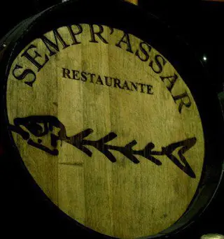Interior e pratos do Sempr'Assar em Matosinhos, Matosinhos (9)
