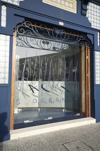 Interior e pratos do 5 Oceanos em Matosinhos, Matosinhos (3)