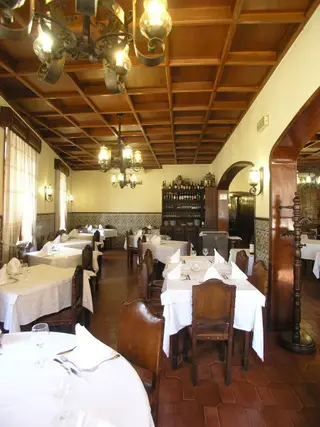 Interior e pratos do O Gaveto em Matosinhos, Matosinhos (7)