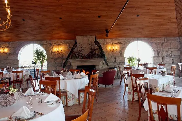 Interior e pratos do Barão de Fladgate em Vila Nova de Gaia, Vila Nova de Gaia (4)