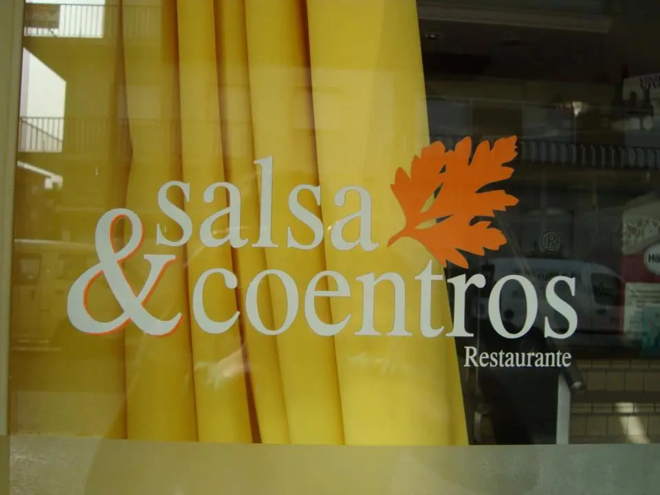 Interior e pratos do Salsa & Coentros em Lisboa, Lisboa (5)