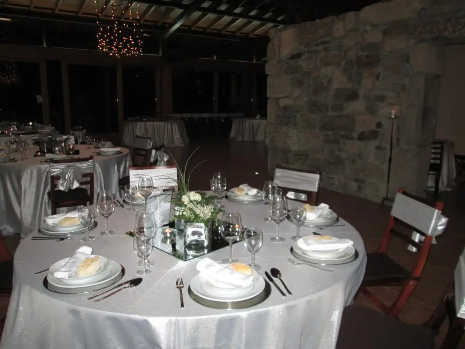 Interior e pratos do Mocho em Braga, Braga (2)