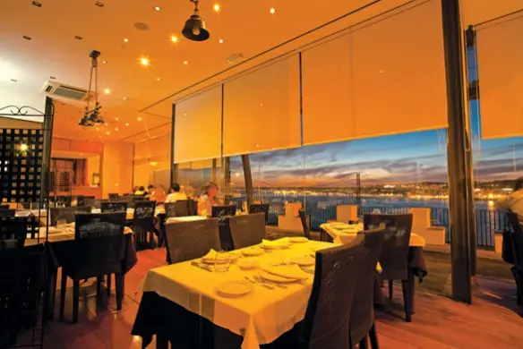 Interior e pratos do Amarra Ò Tejo em Almada, Lisboa (11)