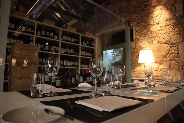 Interior e pratos do CAISDAVILLA em Vila Real, Vila Real (2)