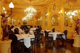 Interior e pratos do Tavares Rico em LIsboa, Lisboa (3)