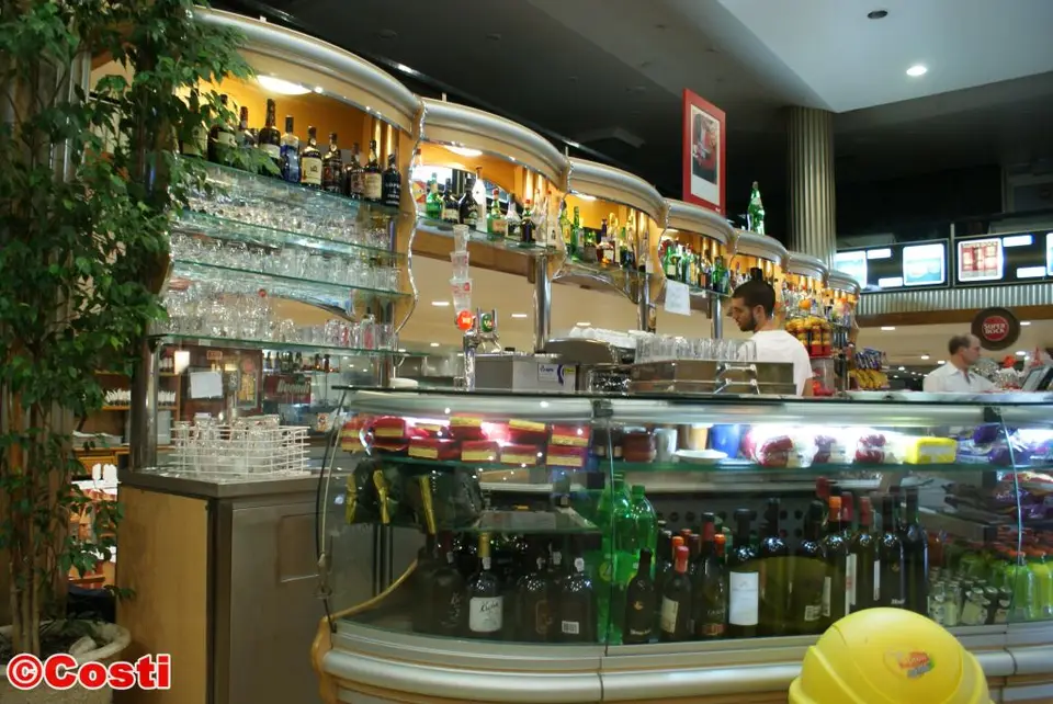 Embaixador, restaurante de self-service em Porto, Porto