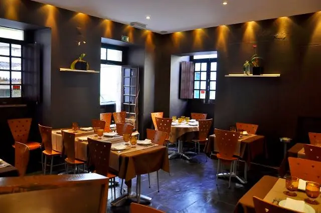Interior e pratos do Stravaganza em Lisboa, Lisboa (2)