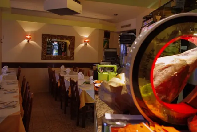 O Tachinho, restaurante de típica em Lisboa, Lisboa
