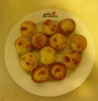 Interior e pratos do Salsa & Coentros em Lisboa, Lisboa (12)