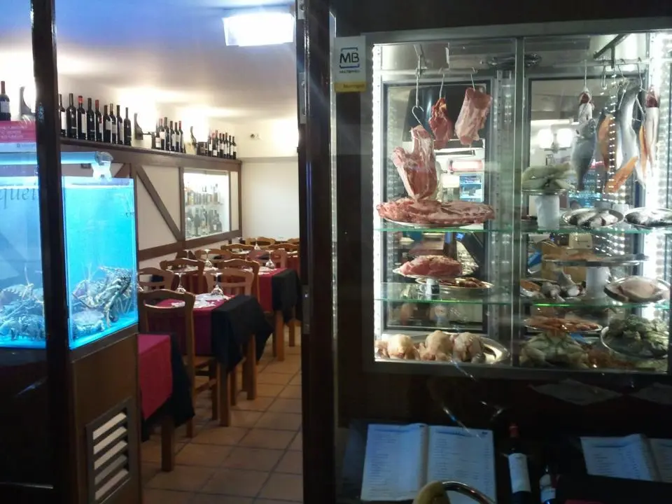 Interior e pratos do Prazeres do Mar em Lisboa, Lisboa (10)