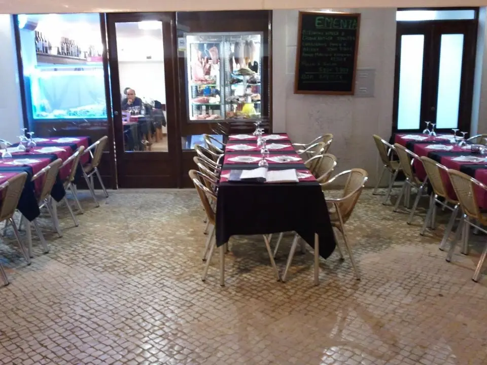 Interior e pratos do Prazeres do Mar em Lisboa, Lisboa (6)